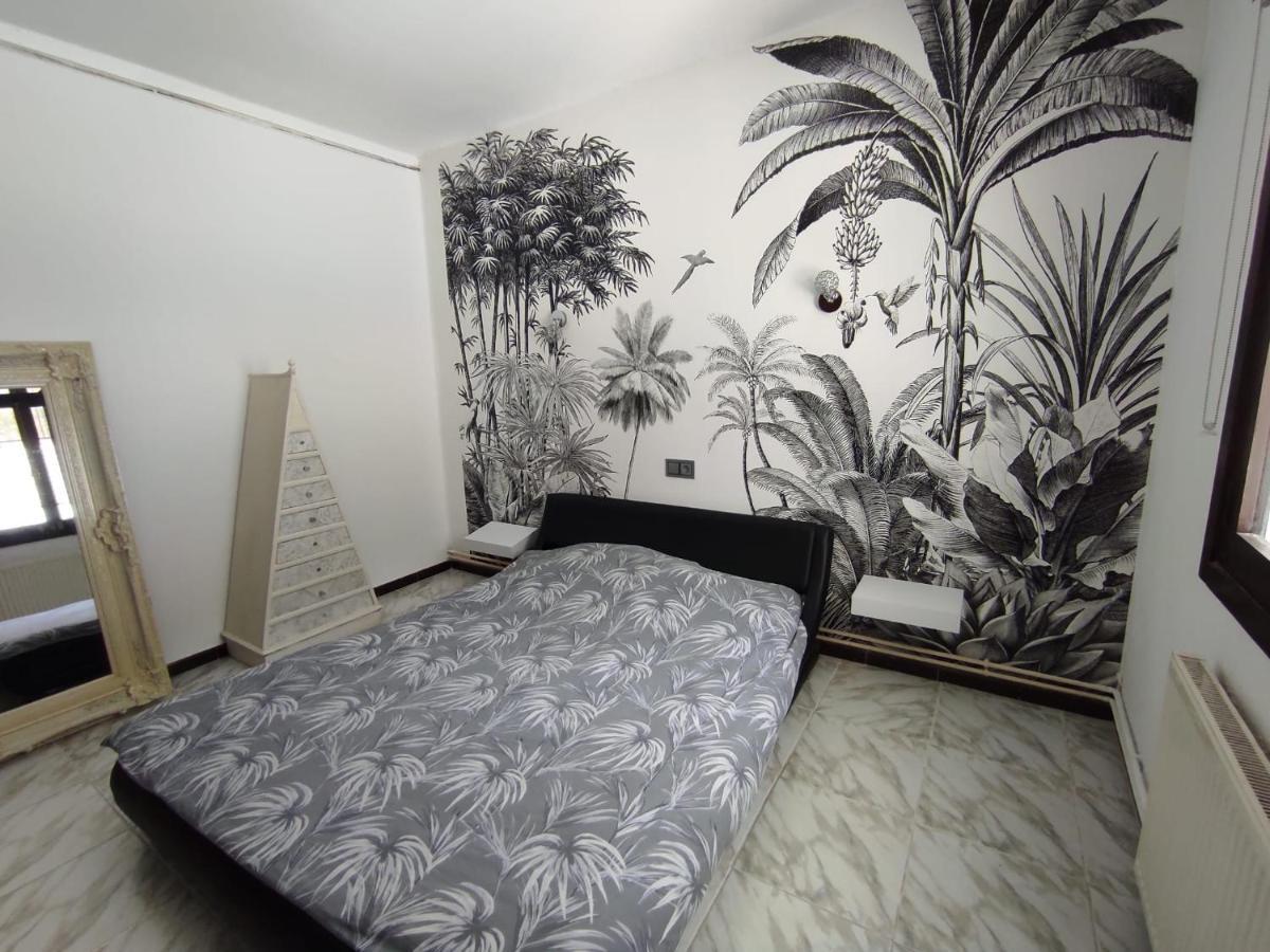 Villa Con Piscina A Un Paso De La Playa Benidorm Extérieur photo